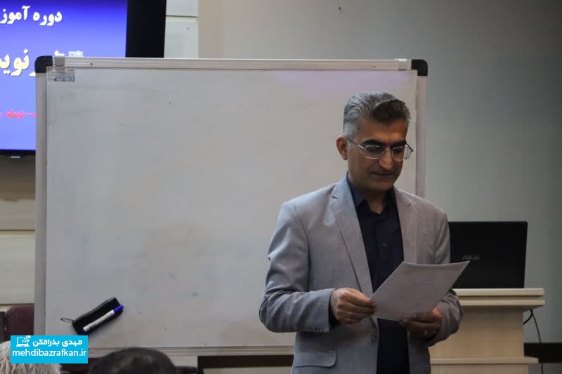 تصاویری از روز پایانی کارگاه سه روزه خبرنویسی اتاق اصناف فارس 1 تصاویری از روز پایانی کارگاه سه روزه خبرنویسی اتاق اصناف فارس